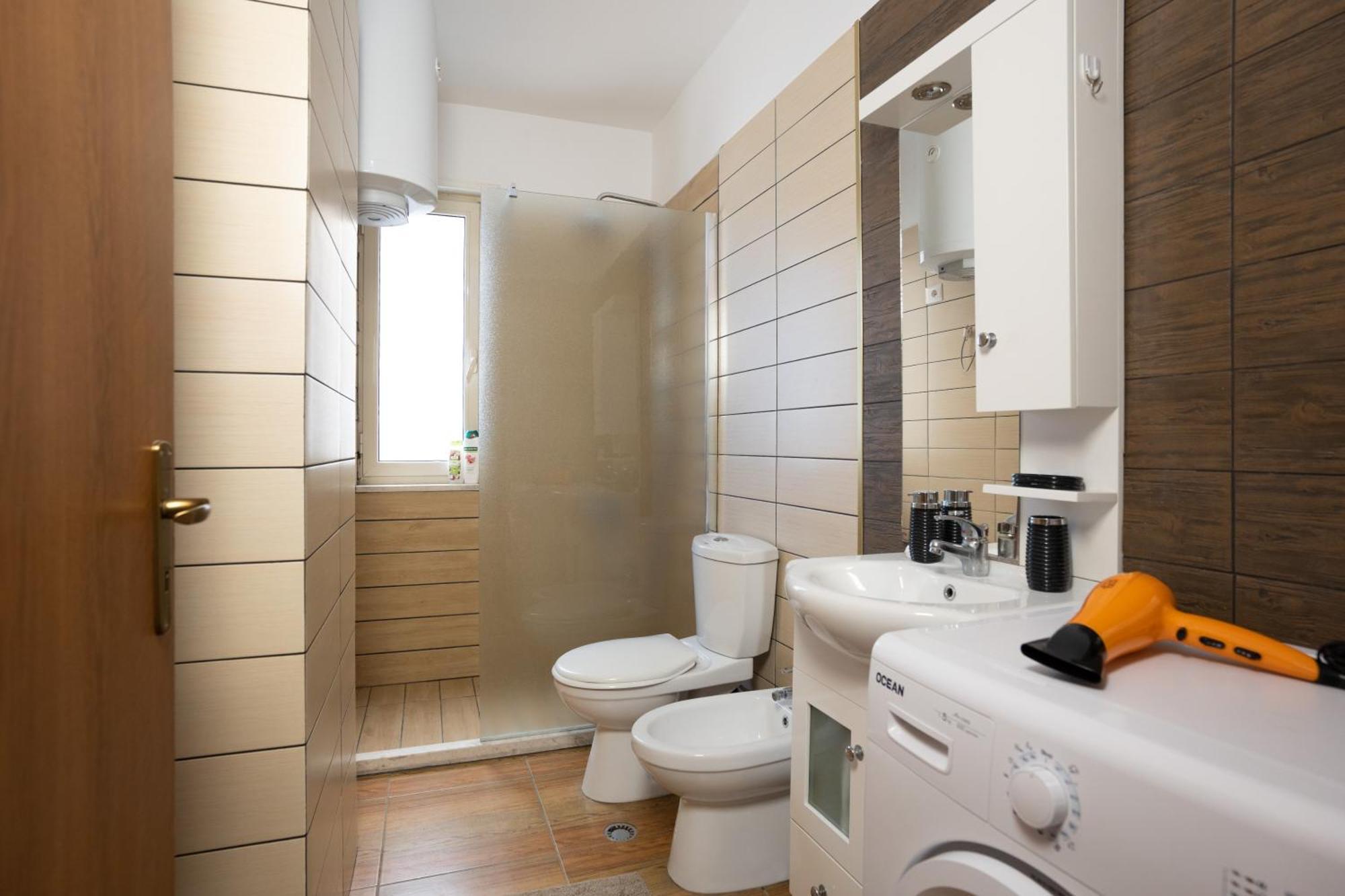 Апартаменти Sea View-apartment On The - Durrs2 Дуррес