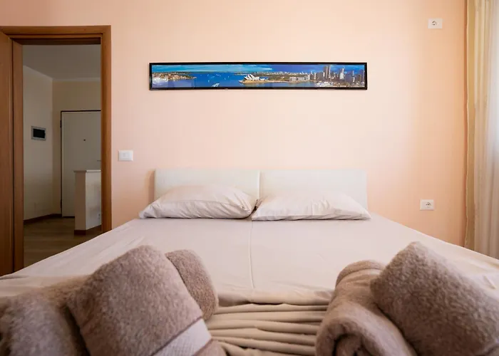 Sea View-Apartment On The Beach - Durrs2