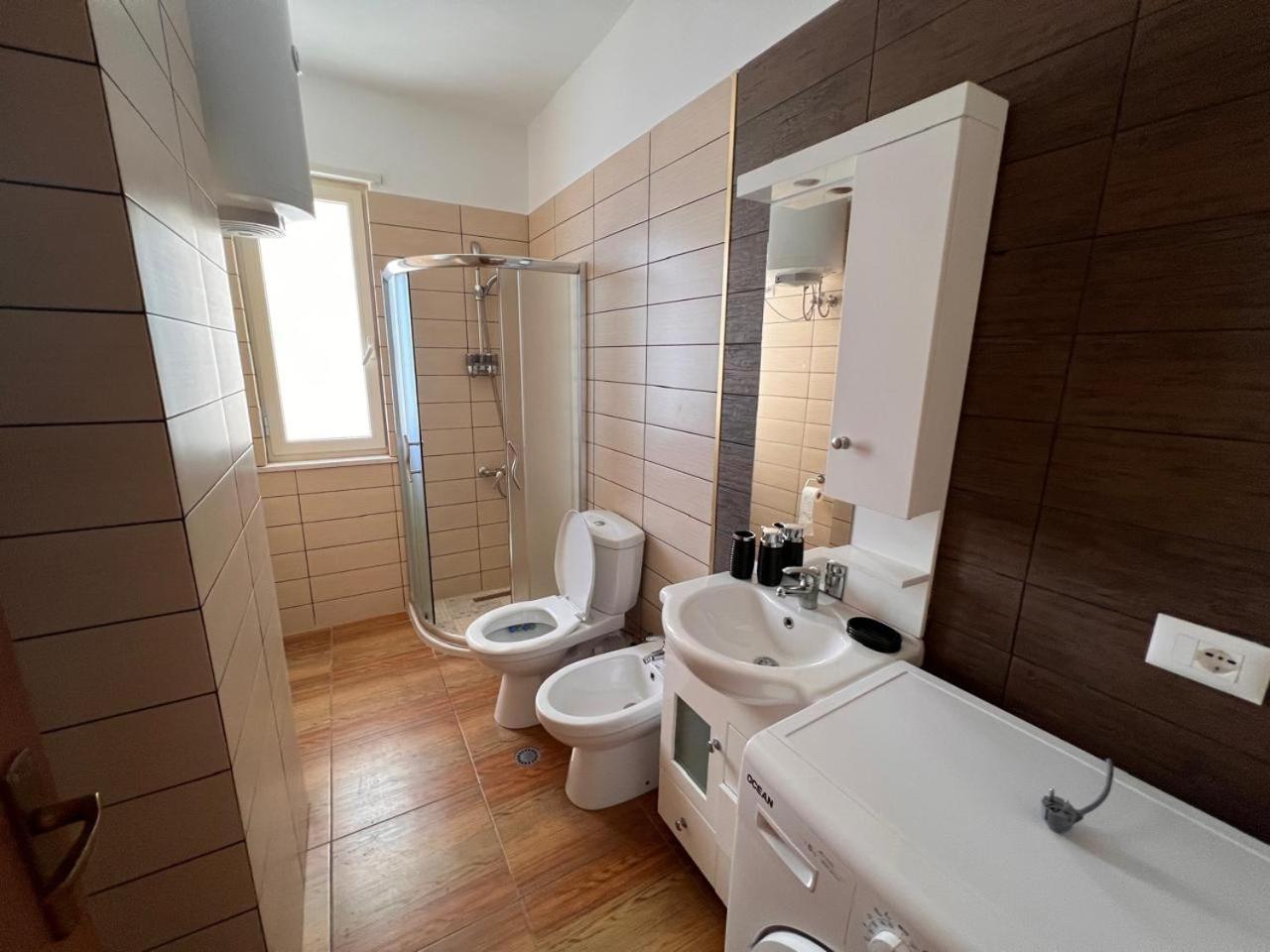 Sea View-apartment On The - Durrs2 *