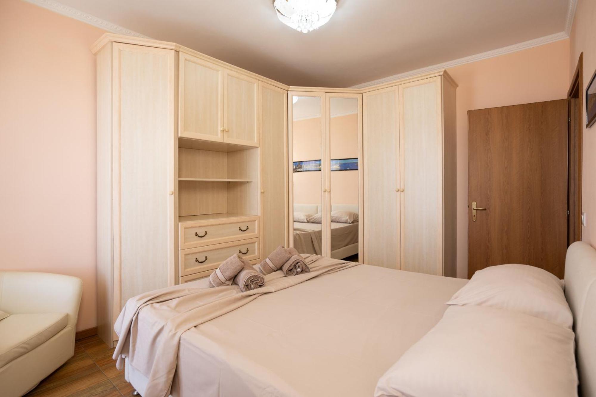 Apartamento Sea View-apartment On The - Durrs2 *