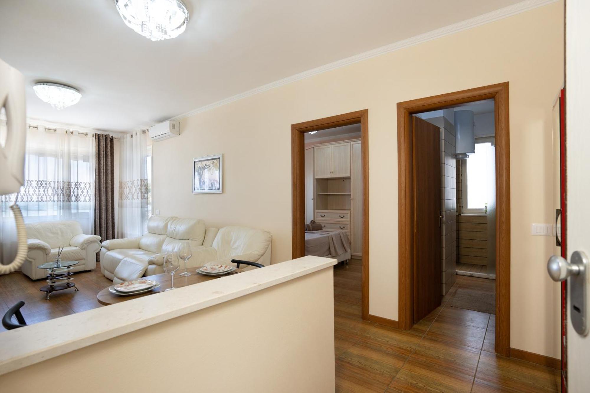Sea View-apartment On The - Durrs2 * Durrës